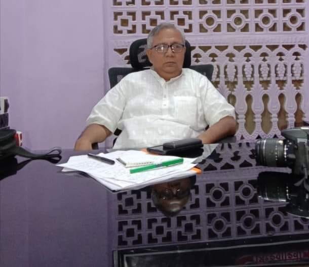 সাপকে মাসী ভাবলে বিপর্যয় অনিবার্য